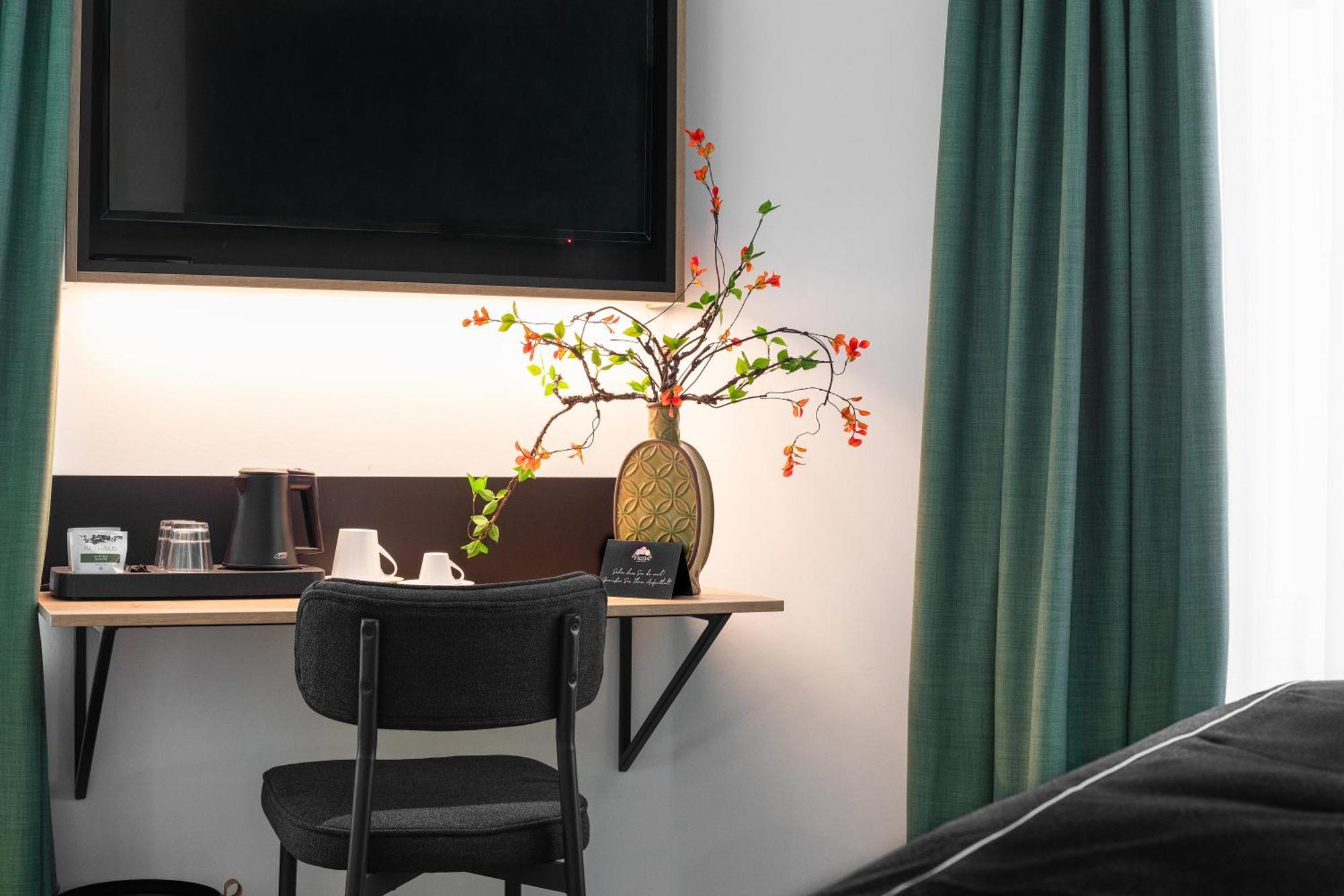 Frida Hotel & Cafe Bassum Εξωτερικό φωτογραφία