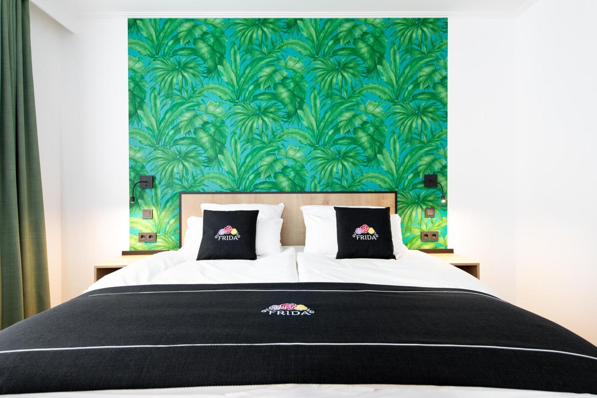 Frida Hotel & Cafe Bassum Εξωτερικό φωτογραφία